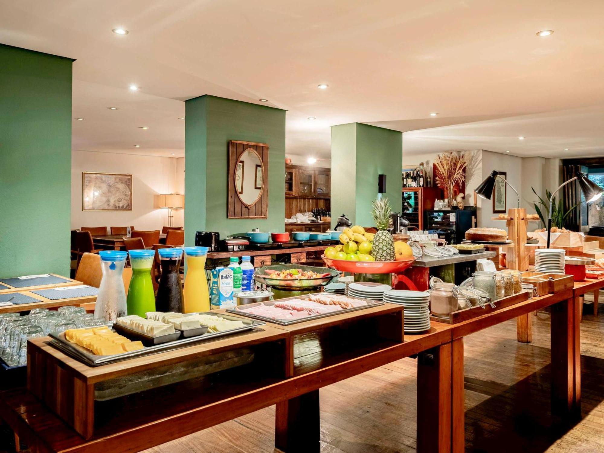 Mercure Moema Times Square Daire