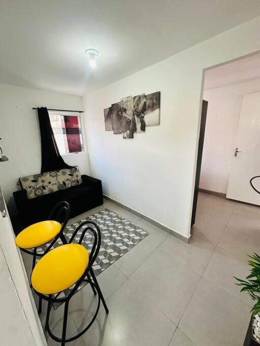 Mobiliado E Confortavel Zn - Cod 06 *