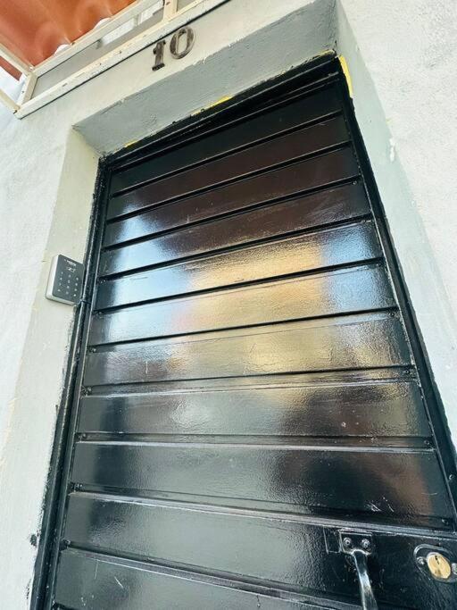 Mobiliado E Confortavel Zn - Cod 06 São Paulo