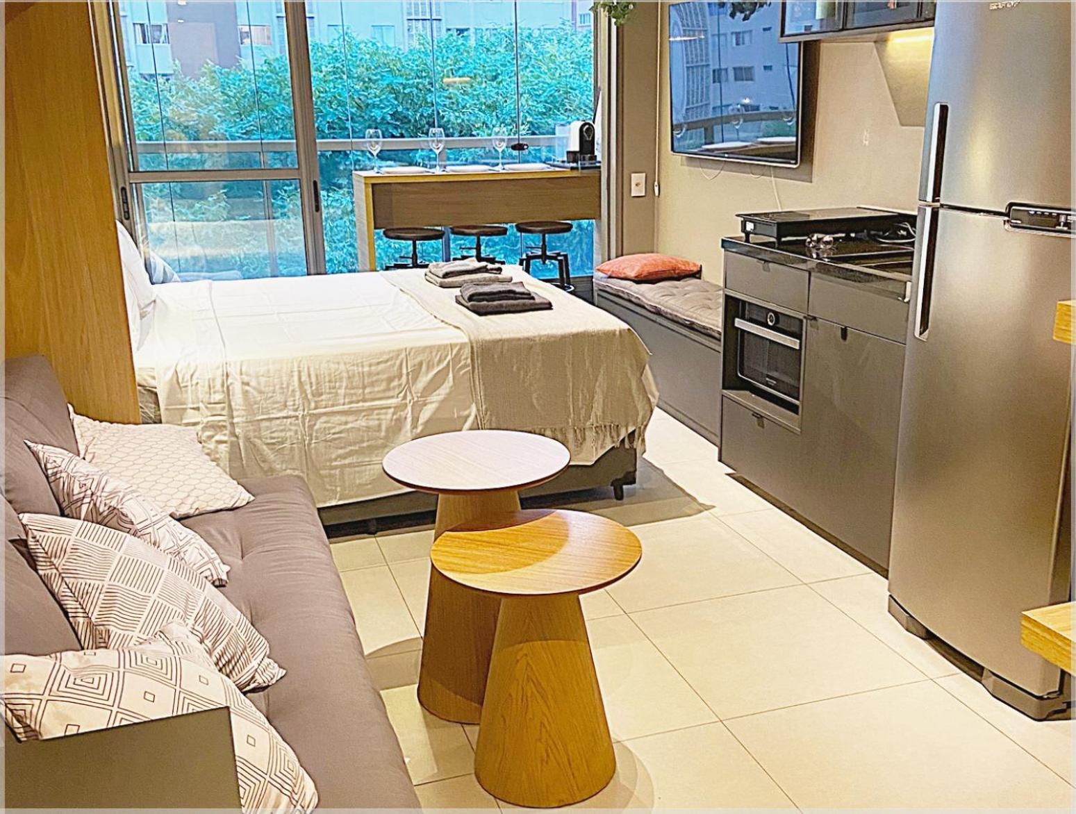 Apartment Consolacao Grey Box - De Luxo No Centro - Ar Condicionado - Cama Queen - Maquina De Lavar - Prox Metro- Cozinha Completa - Wifi 500mbps - 7 Andar *