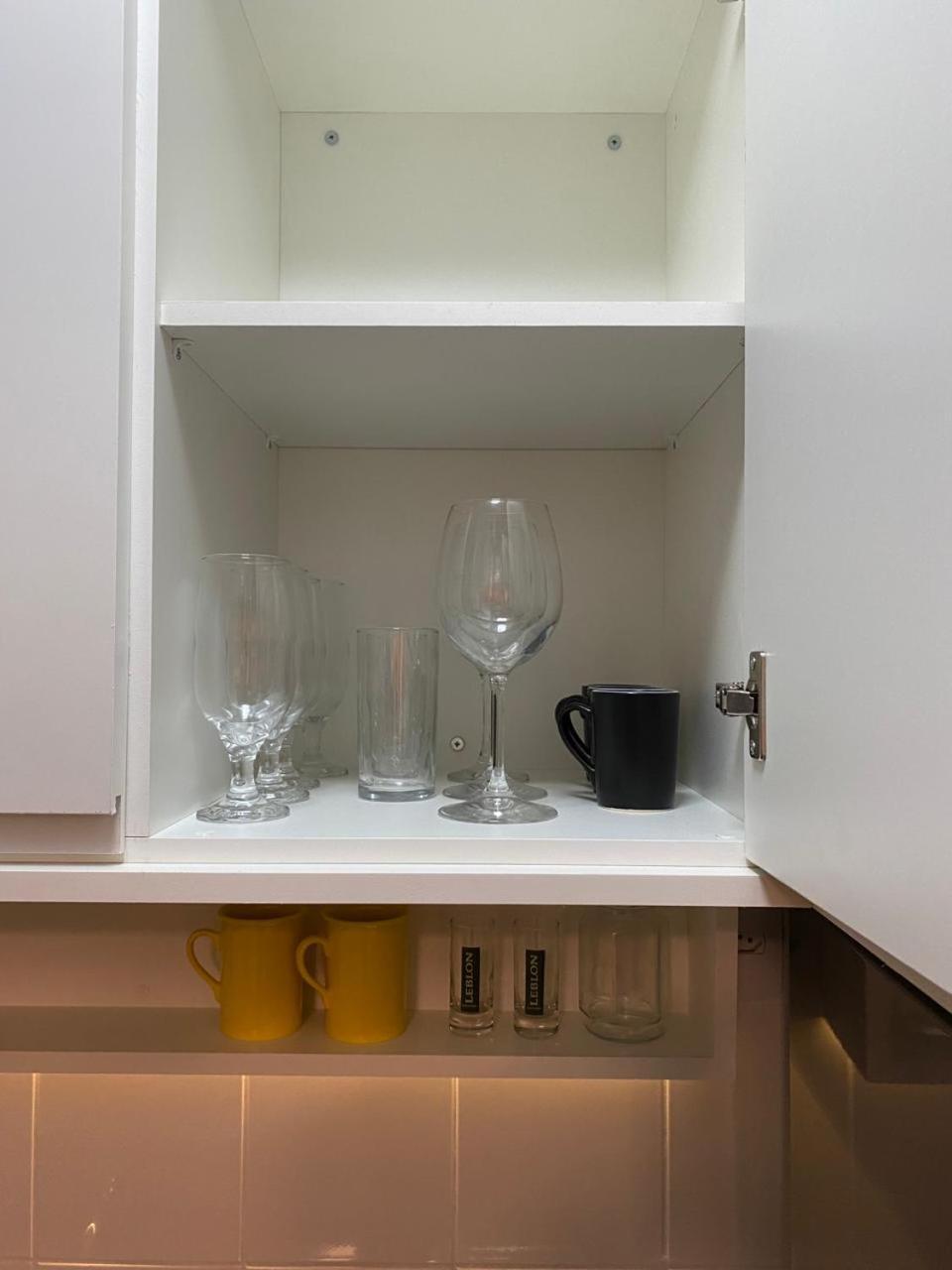 Apartment Apto Proximo Av Paulista, Garagem, 350 Mts Da Estacao Mackenzie, 200 Mts Shopping Frei Caneca