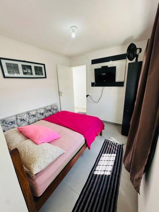 Kitnet Mobiliada, 01 -zona Norte Cod 05 Apartemen *