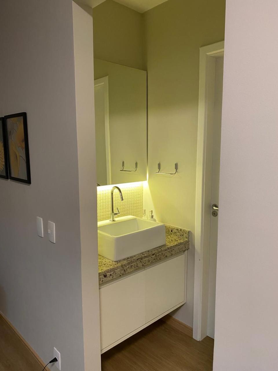 Apartment Apto Proximo Av Paulista, Garagem, 350 Mts Da Estacao Mackenzie, 200 Mts Shopping Frei Caneca