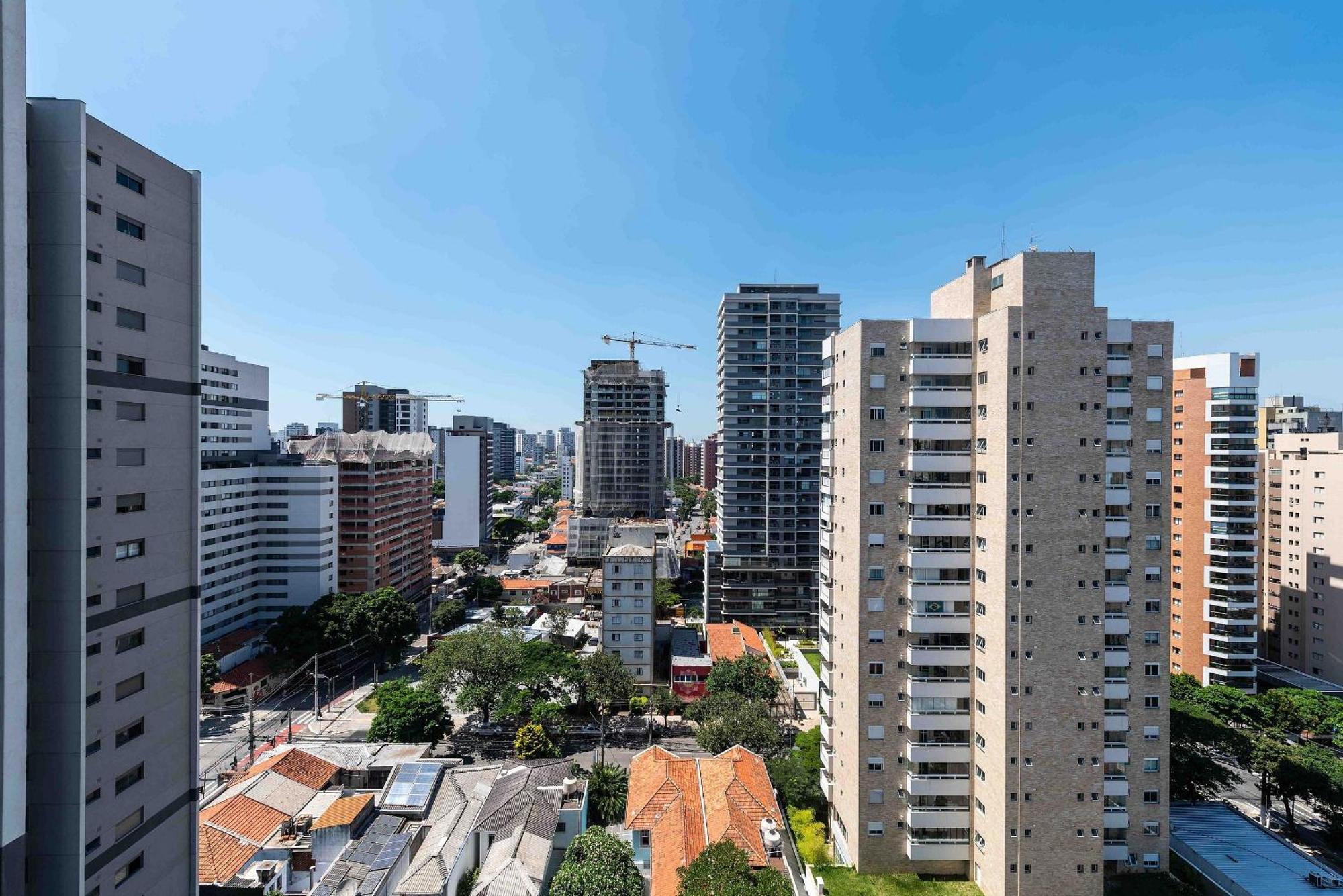 Modernos E Confortaveis No Coracao Da Mariana Proximo Ao Metro Santa Cruz