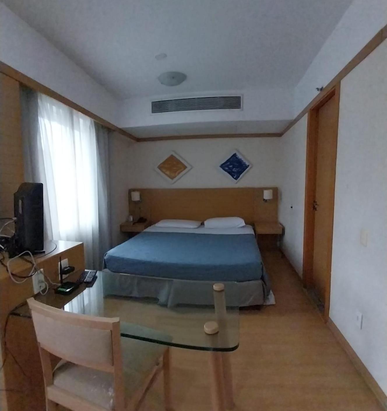Charmoso Flat Na Rua Bela Cintra Apartemen