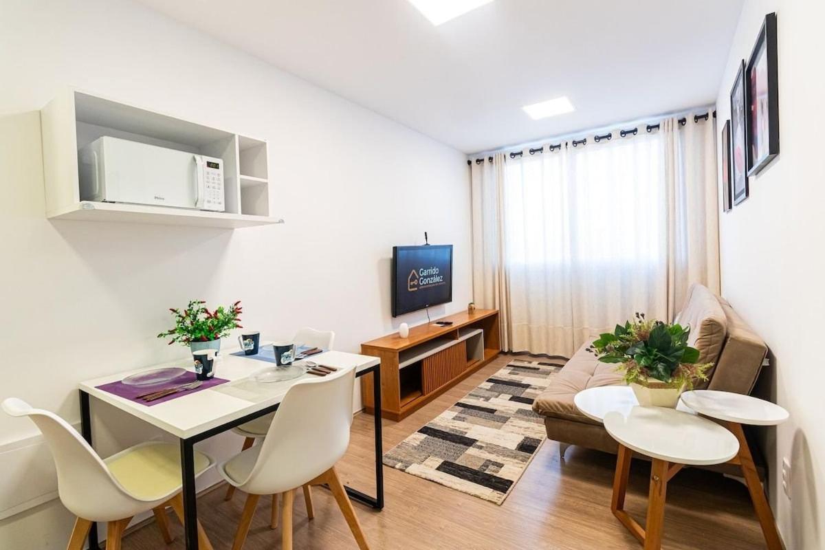 Extenso No Bras Com Piscina/metro Apartment
