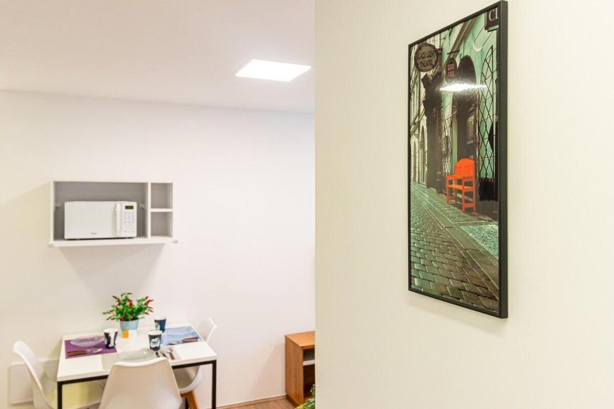 Extenso No Bras Com Piscina/metro Apartment *