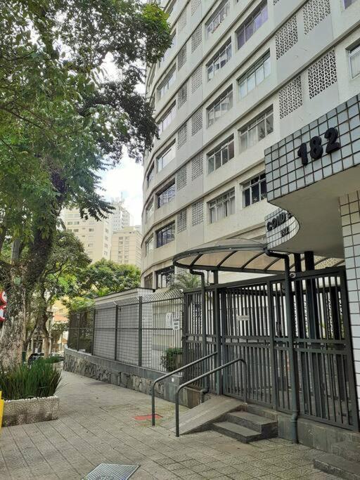 Apto. A Poucos Passos Da Av. Paulista Căn hộ São Paulo