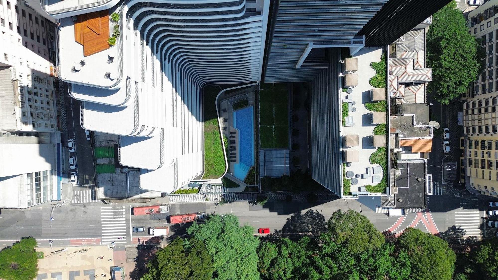 Trevizzo Pense Consolacao Two Apartemen