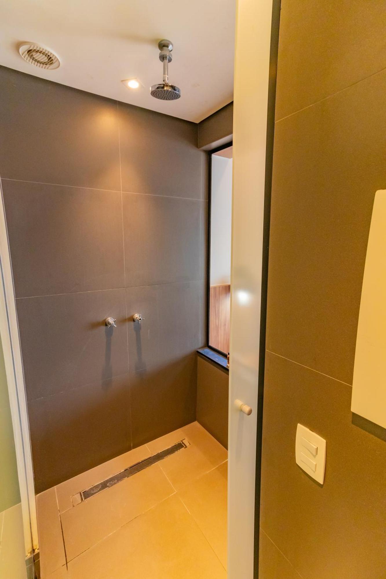 Flat Best View Bar Sauna Pool Gym *