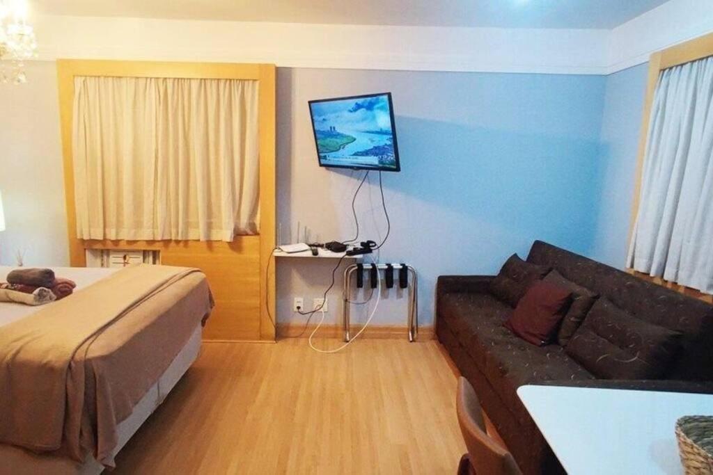 Căn hộ Flat 4 Estrelas Prox Av Paulista, Hc, Convencoes Reboucas, Metro, Bares Nos Jardins São Paulo