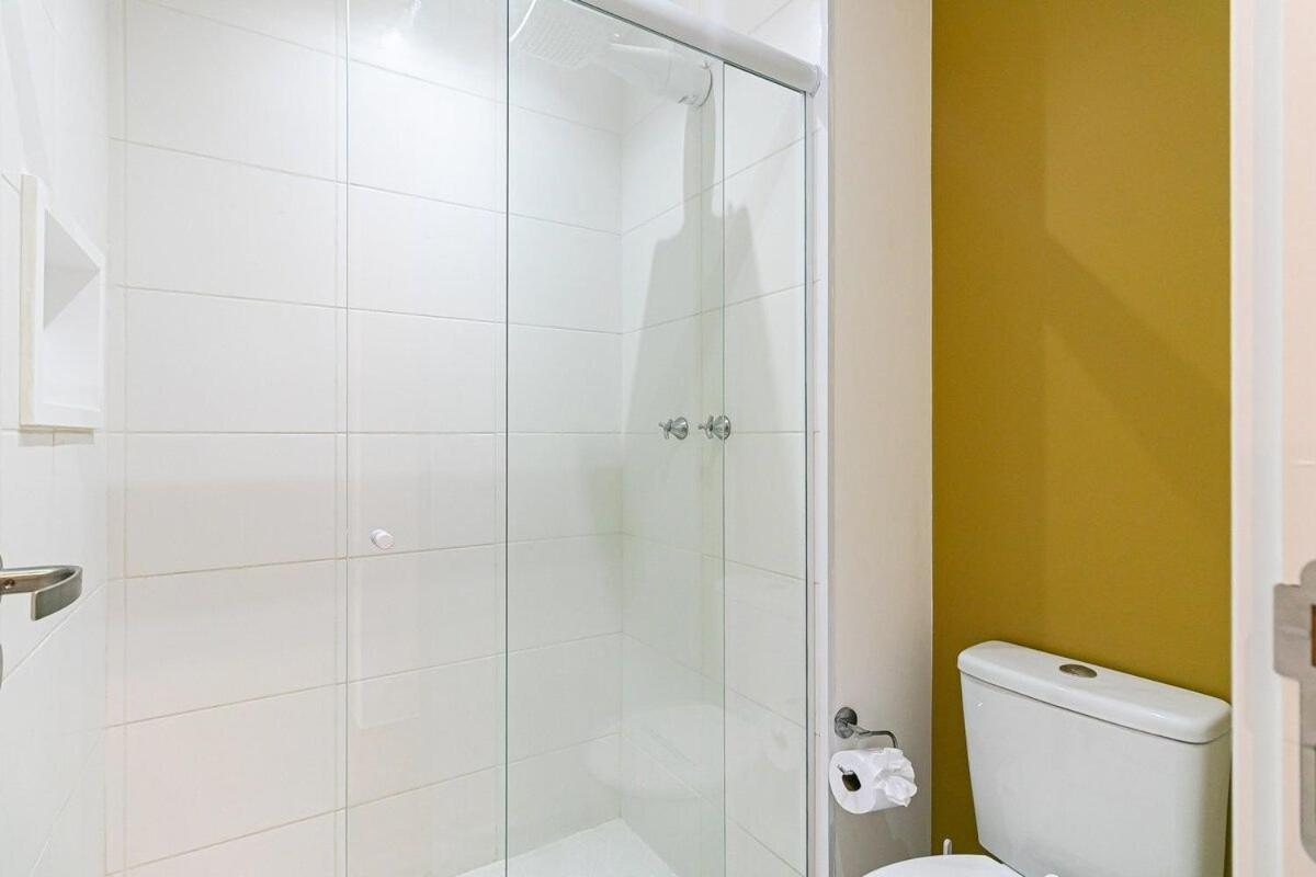 Apartment Espacoso Ii Com Piscina - Metro Bras