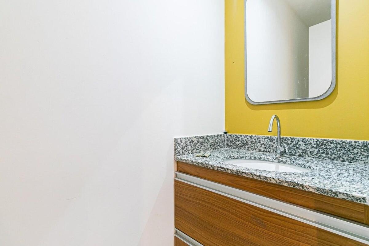 Espacoso Ii Com Piscina - Metro Bras Apartment Sao Paulo
