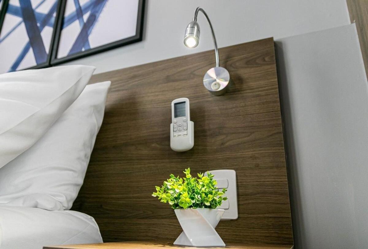 Novo E Rustico Studio No Centro-sp/metro Luz Apartment *