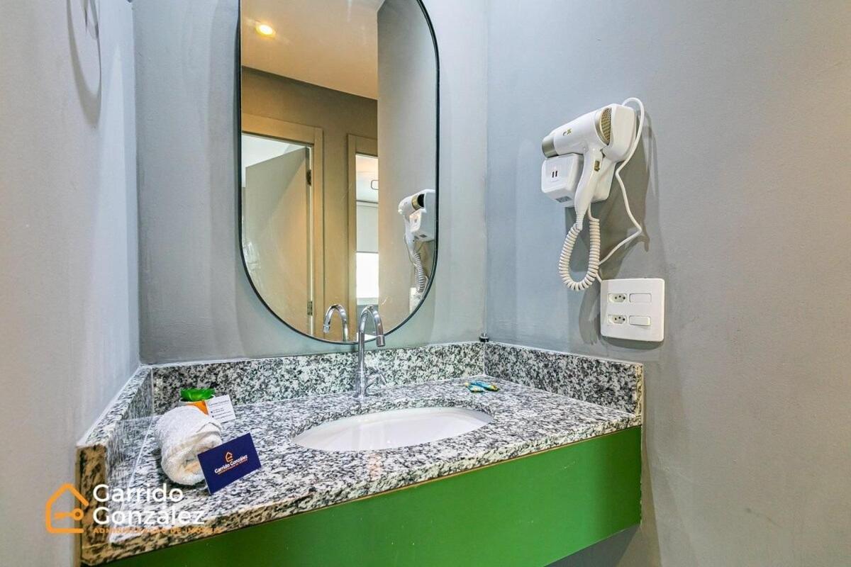 Grande Apartamento C/Piscina - Metro Bras * Sao Paulo