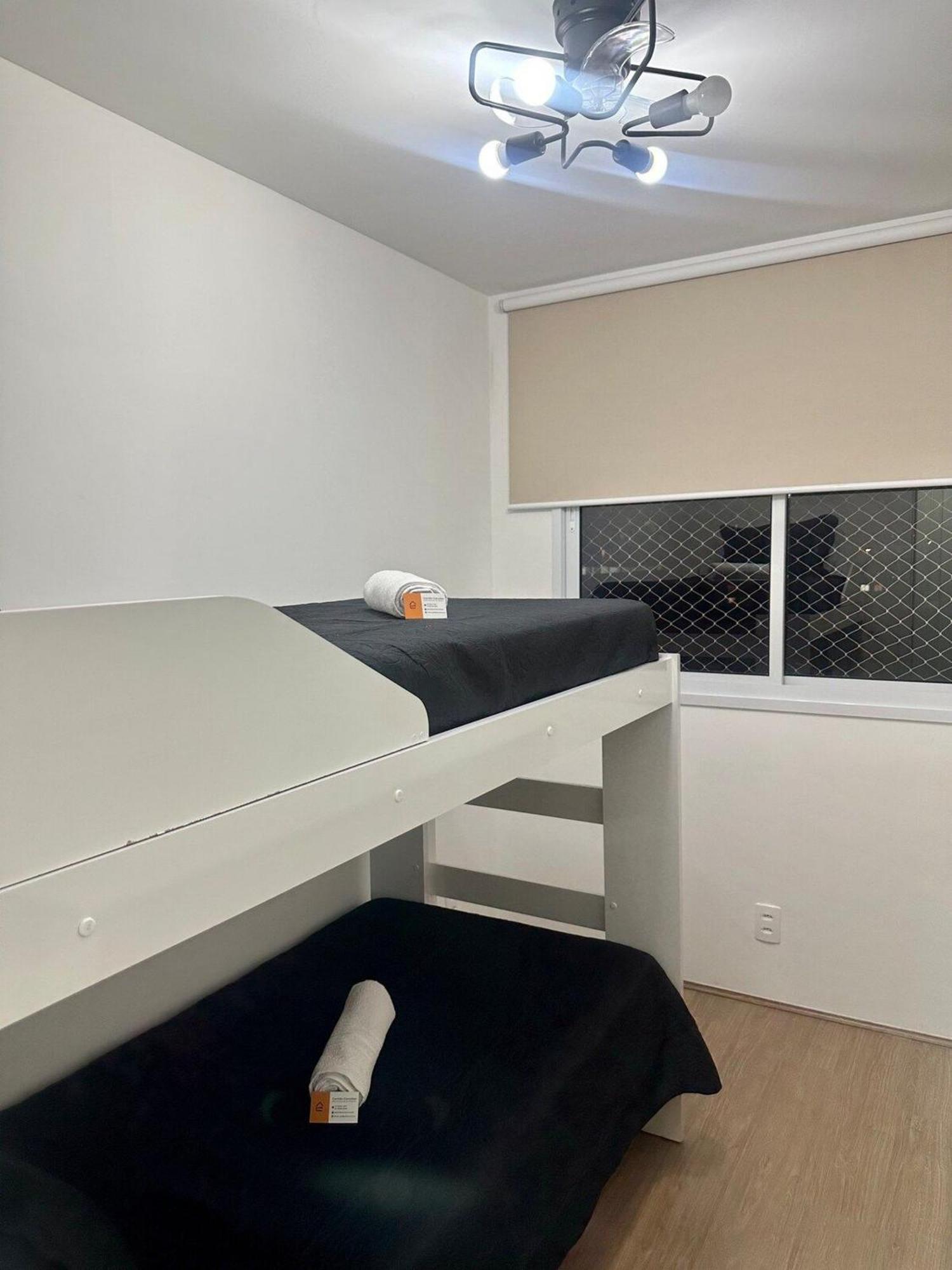 Abundante No Bras C/piscina/metro Bras Daire