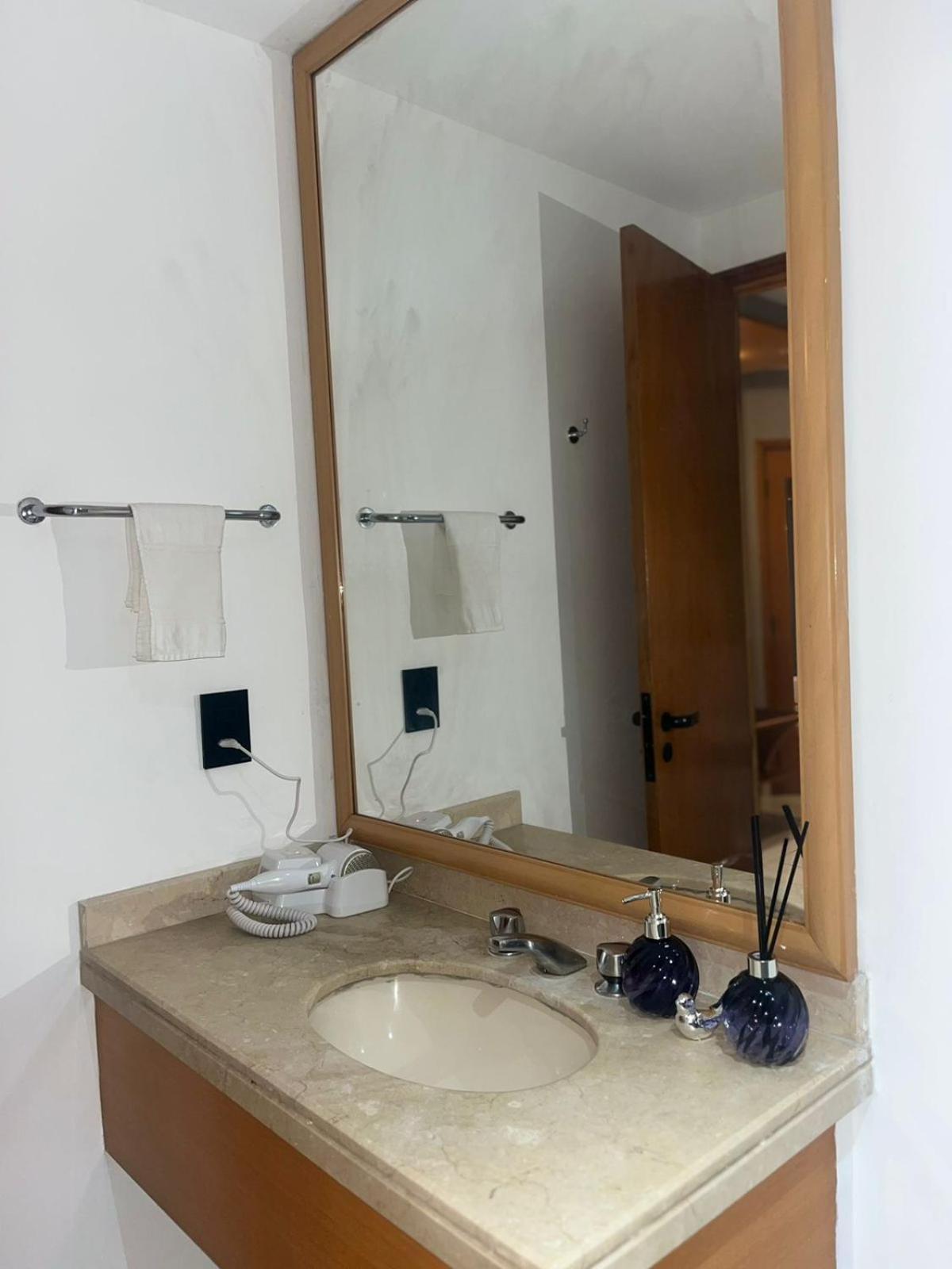 Jardins Intercit Interative Apartment
