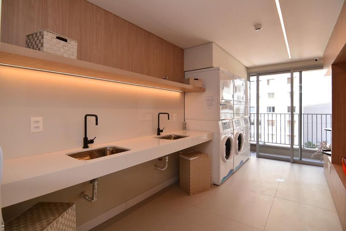 Căn hộ Bhomy Pinheiros - Varanda Ampla Com Vista Vt320