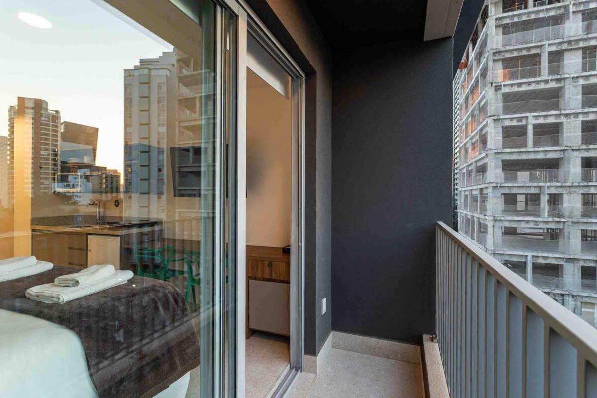 Apartment Bhomy J Paulistano - Studio Com Varanda Vt514 Sao Paulo