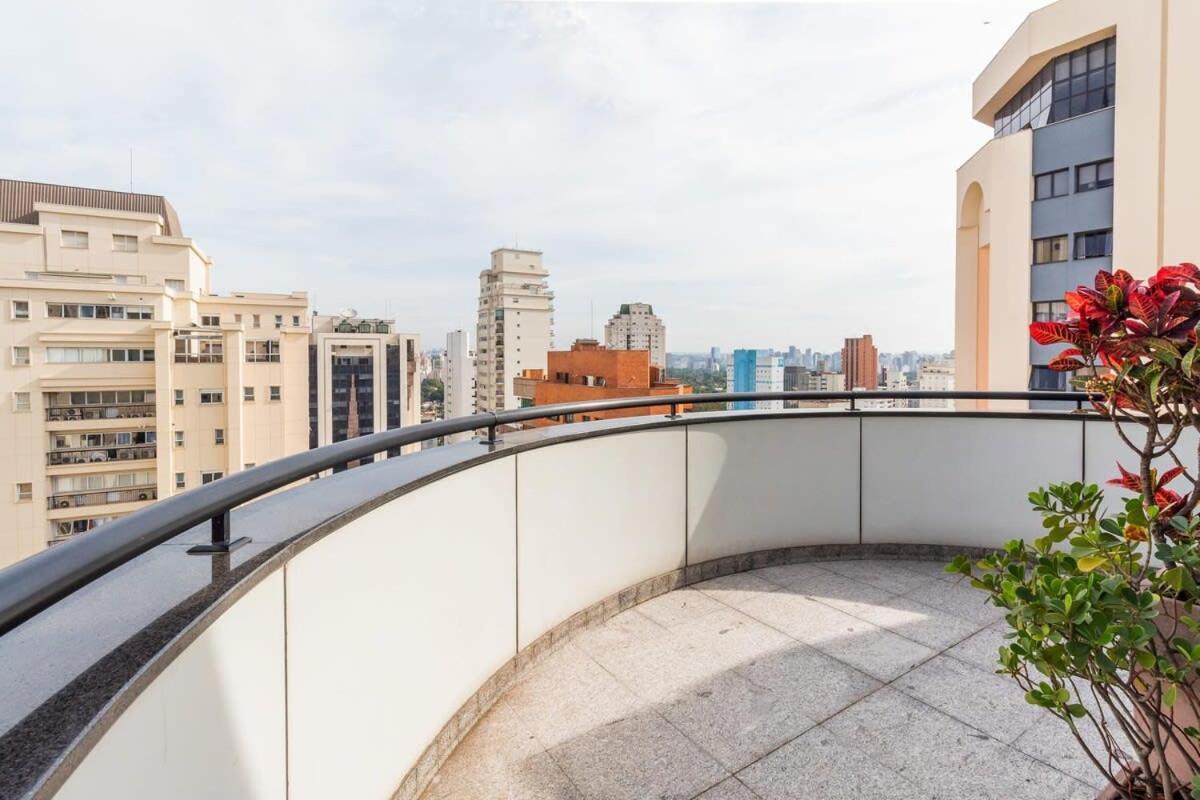 Apartment Ce204 Stylish Charming Flat In Jardins Awesome!