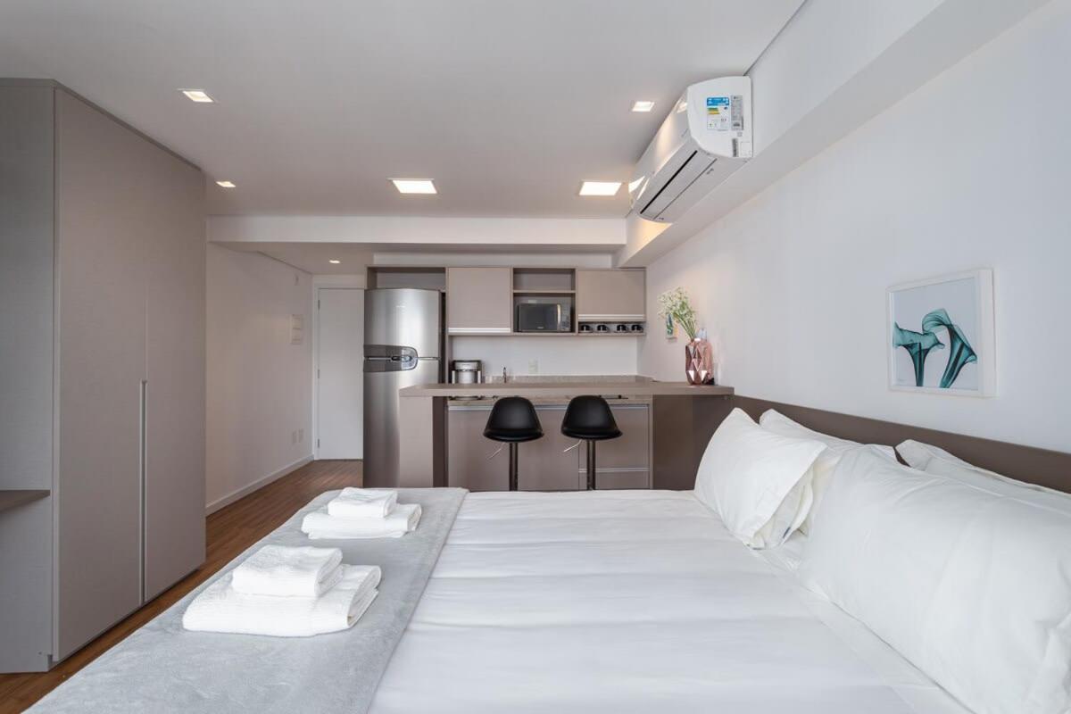 Bhomy Bela Vista Novo E Com Ac E Sacada Apm2004 Apartemen Sao Paulo