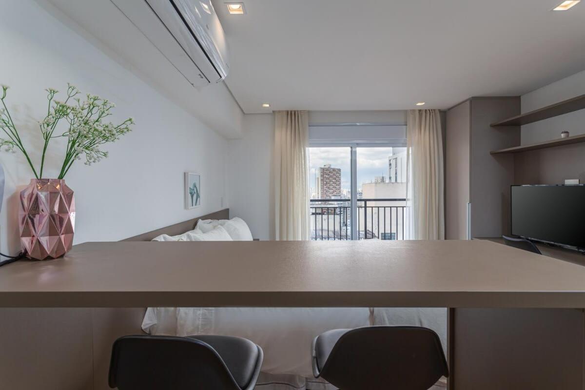 Apartemen Bhomy Bela Vista Novo E Com Ac E Sacada Apm2004 Sao Paulo
