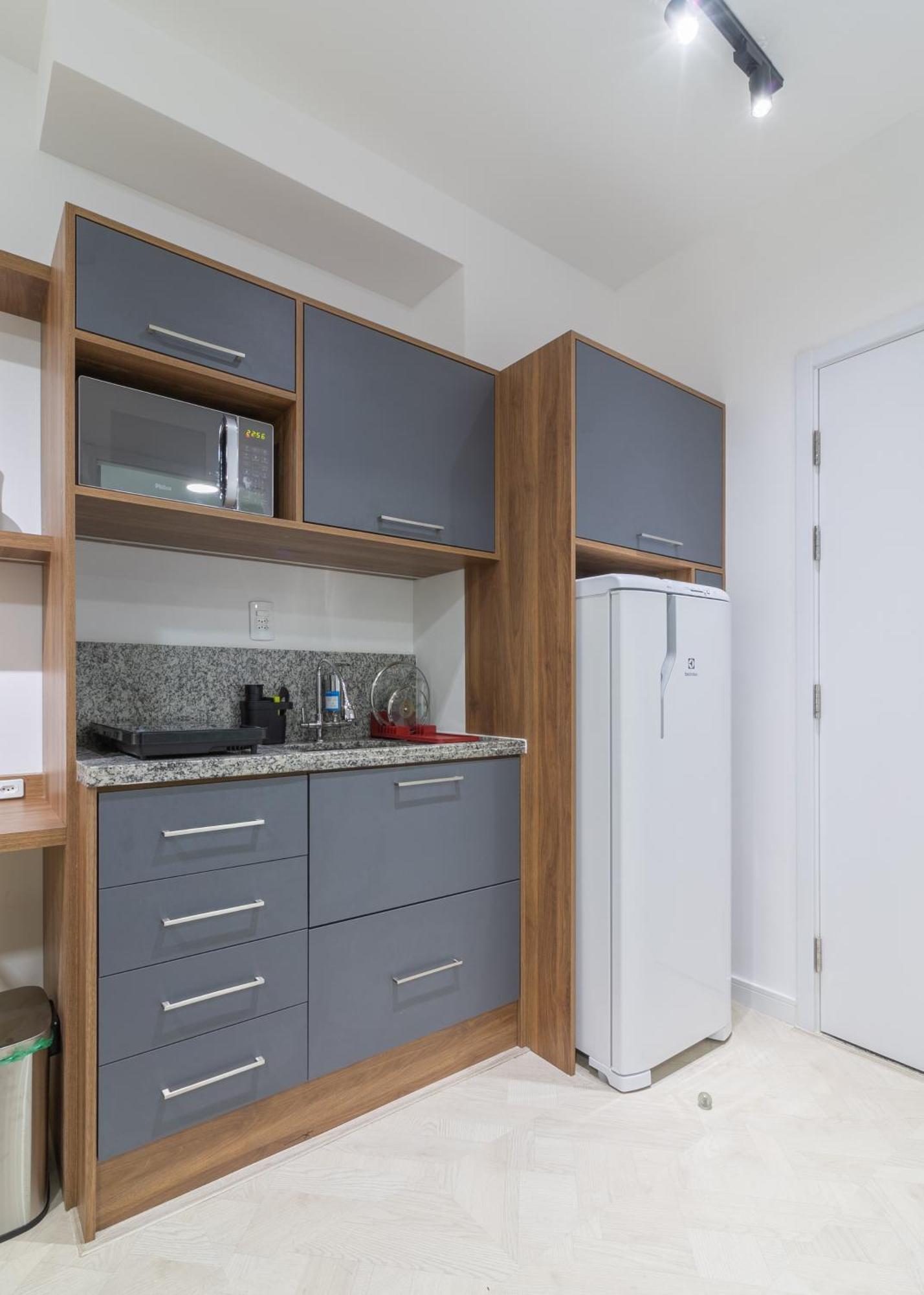 Studio Com Varanda Proximo Metro Vila Mariana