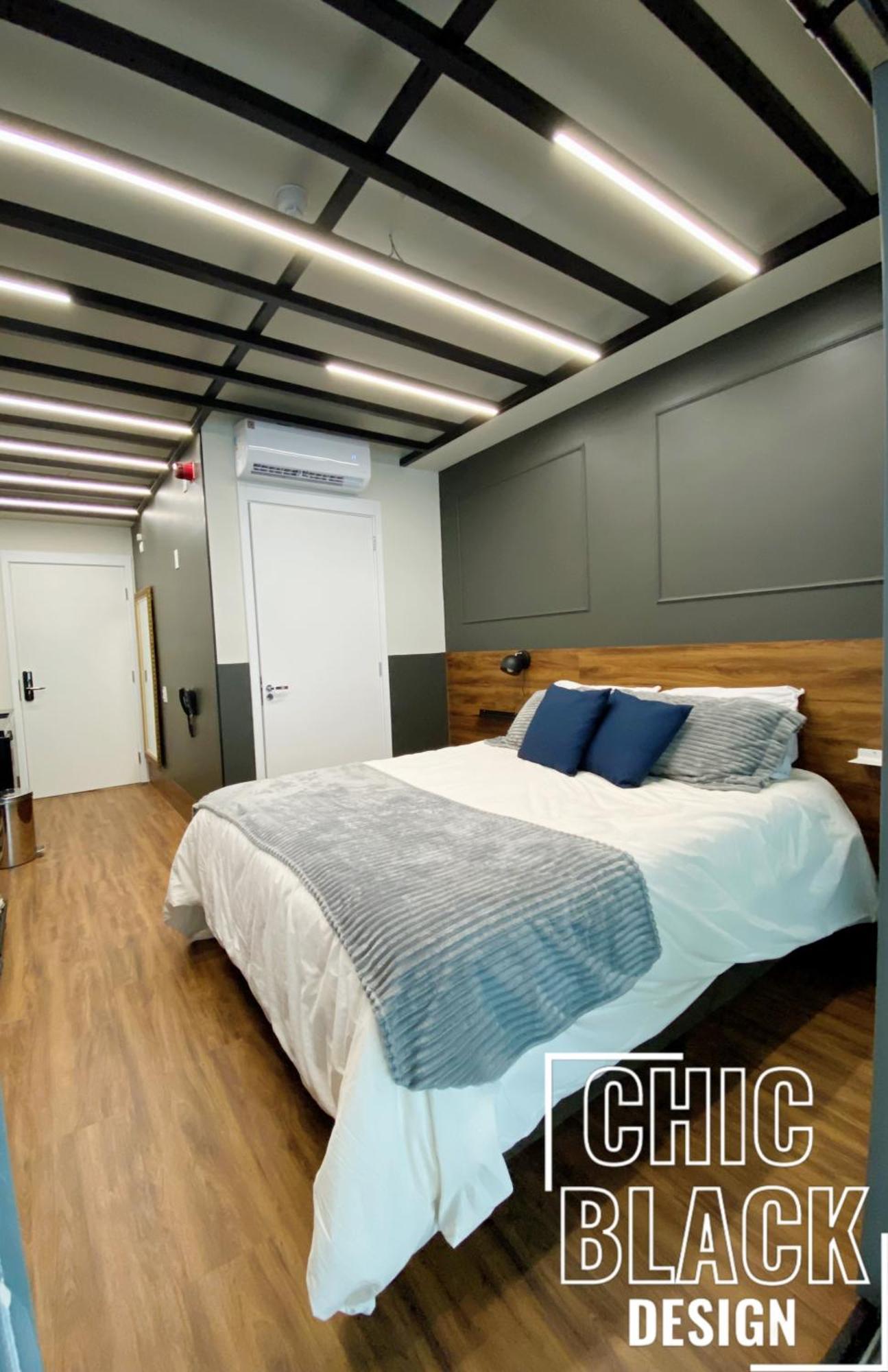 Apartment Chic Black Design - Zpinheiros São Paulo