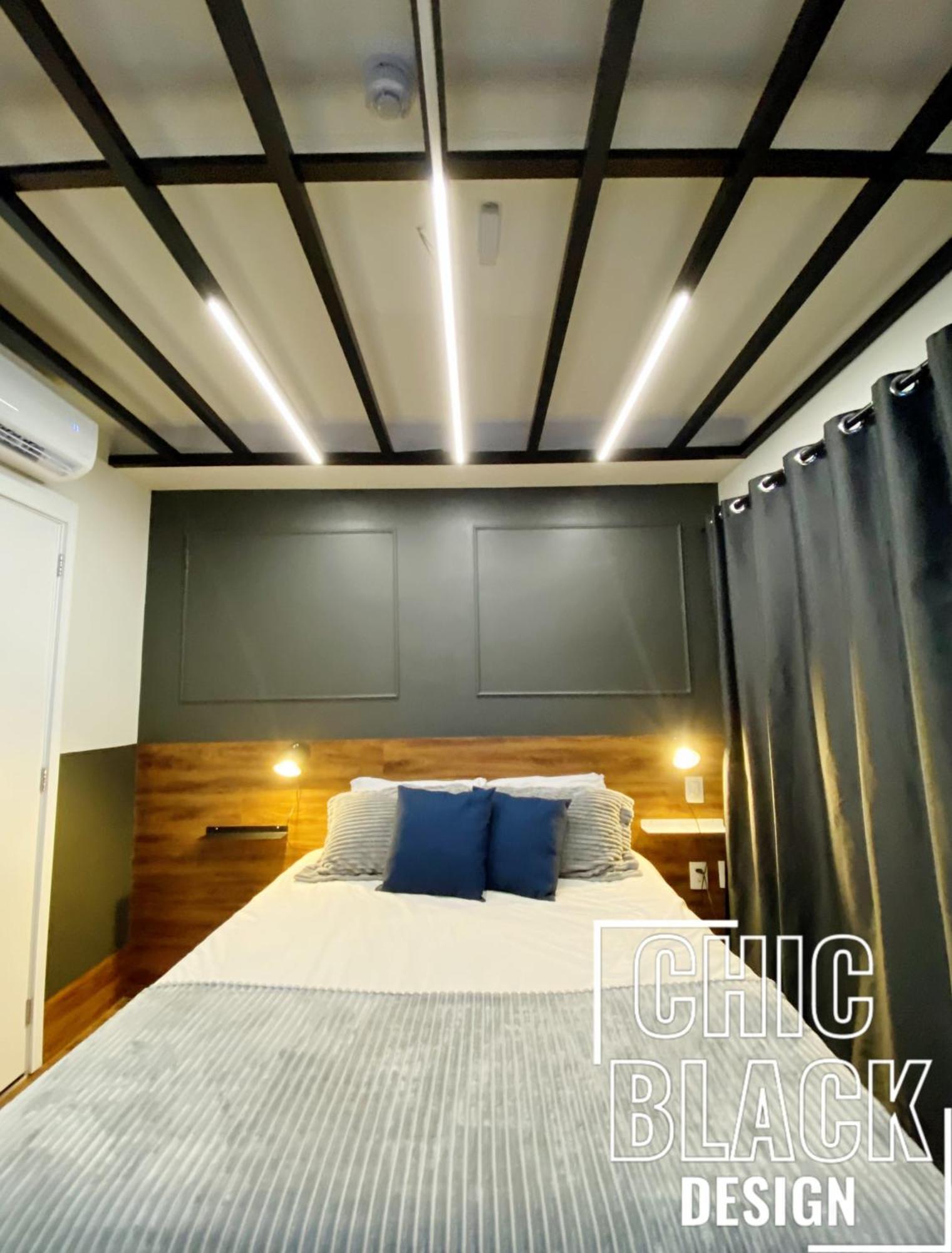 Chic Black Design - Zpinheiros Apartment *