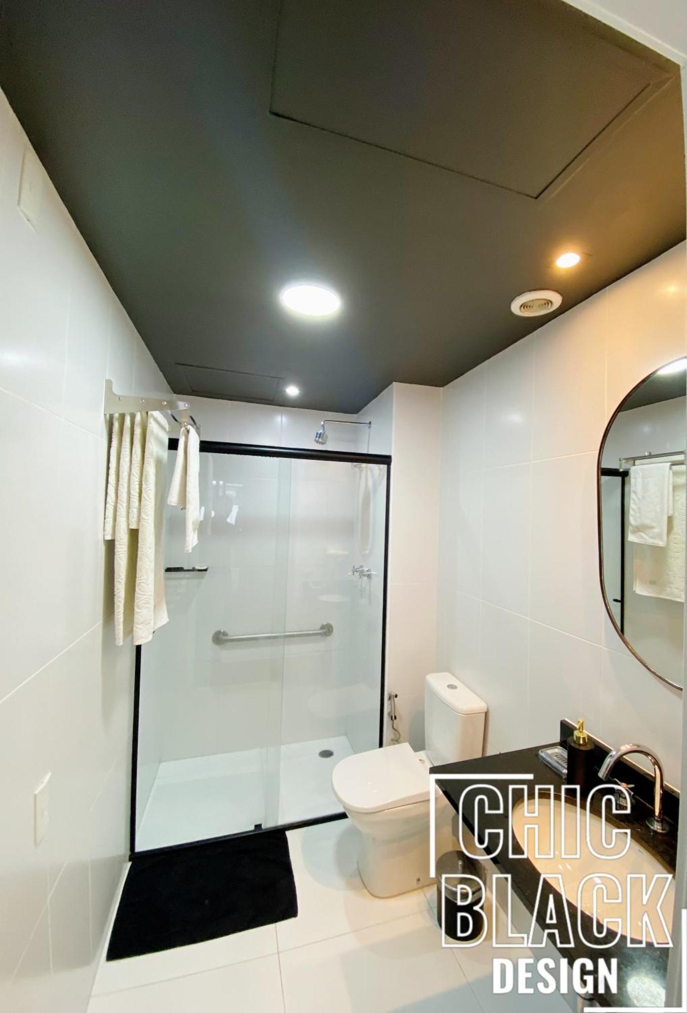 Chic Black Design - Zpinheiros *