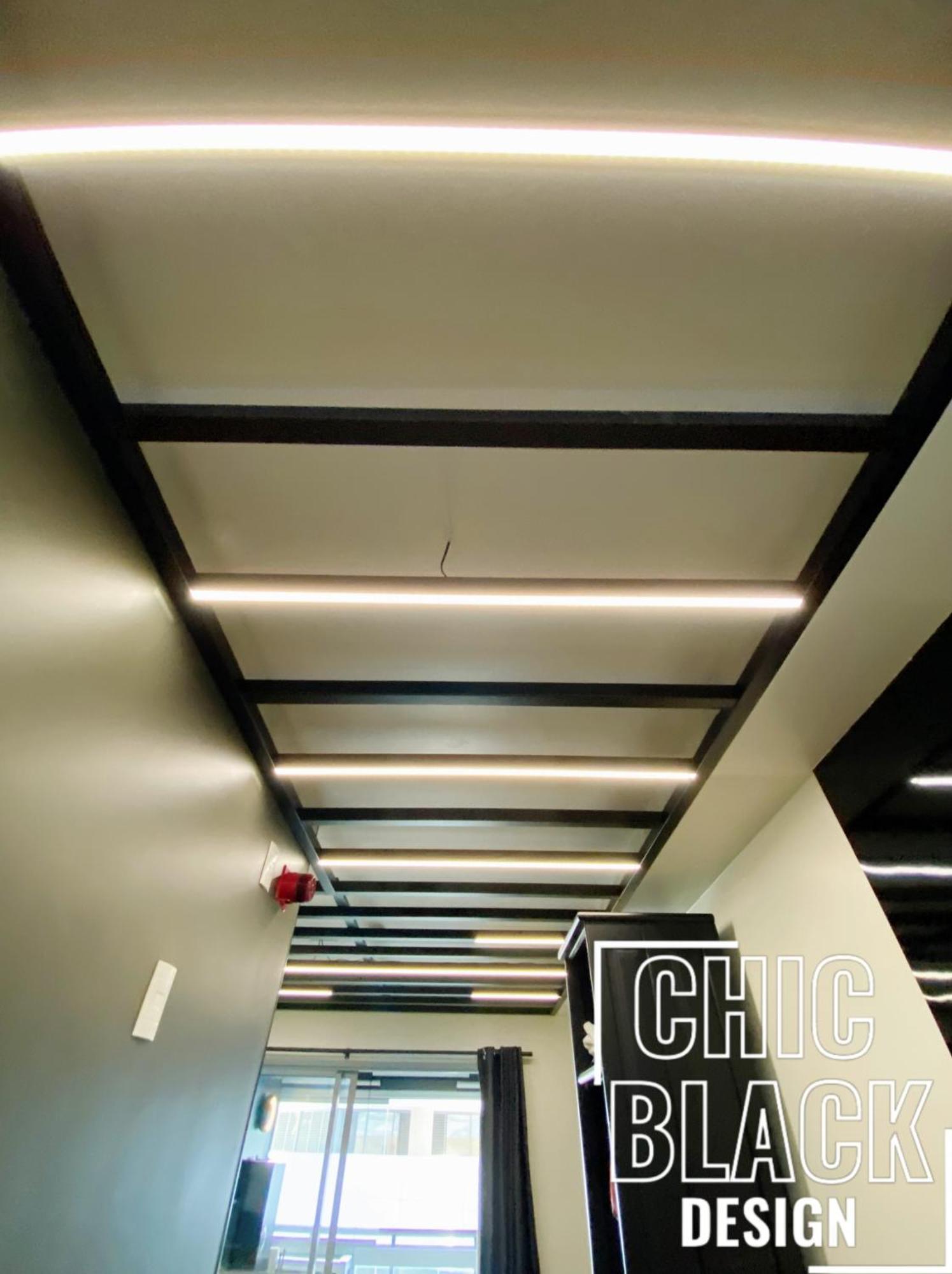 Chic Black Design - Zpinheiros Apartment