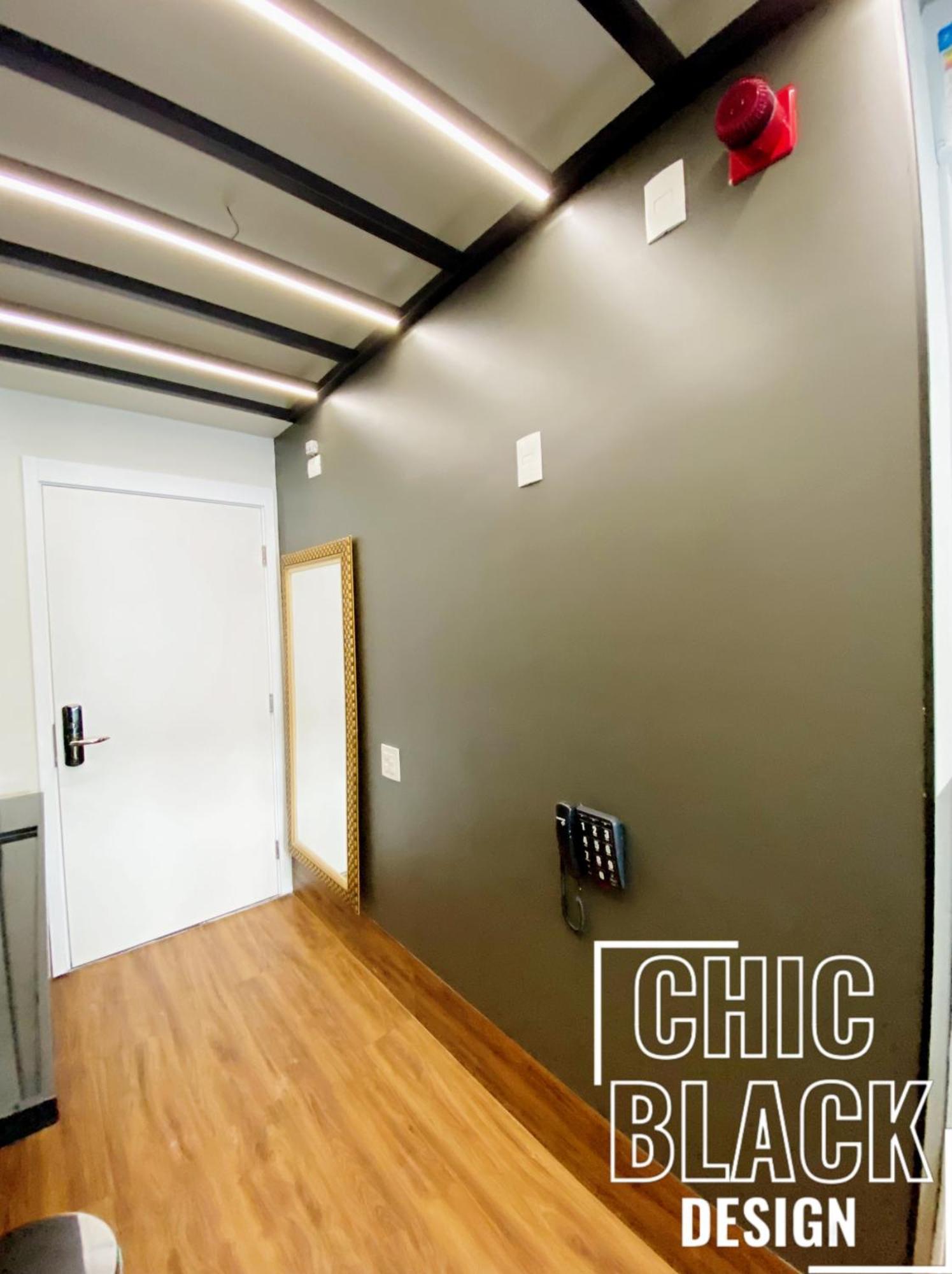 Apartment Chic Black Design - Zpinheiros *