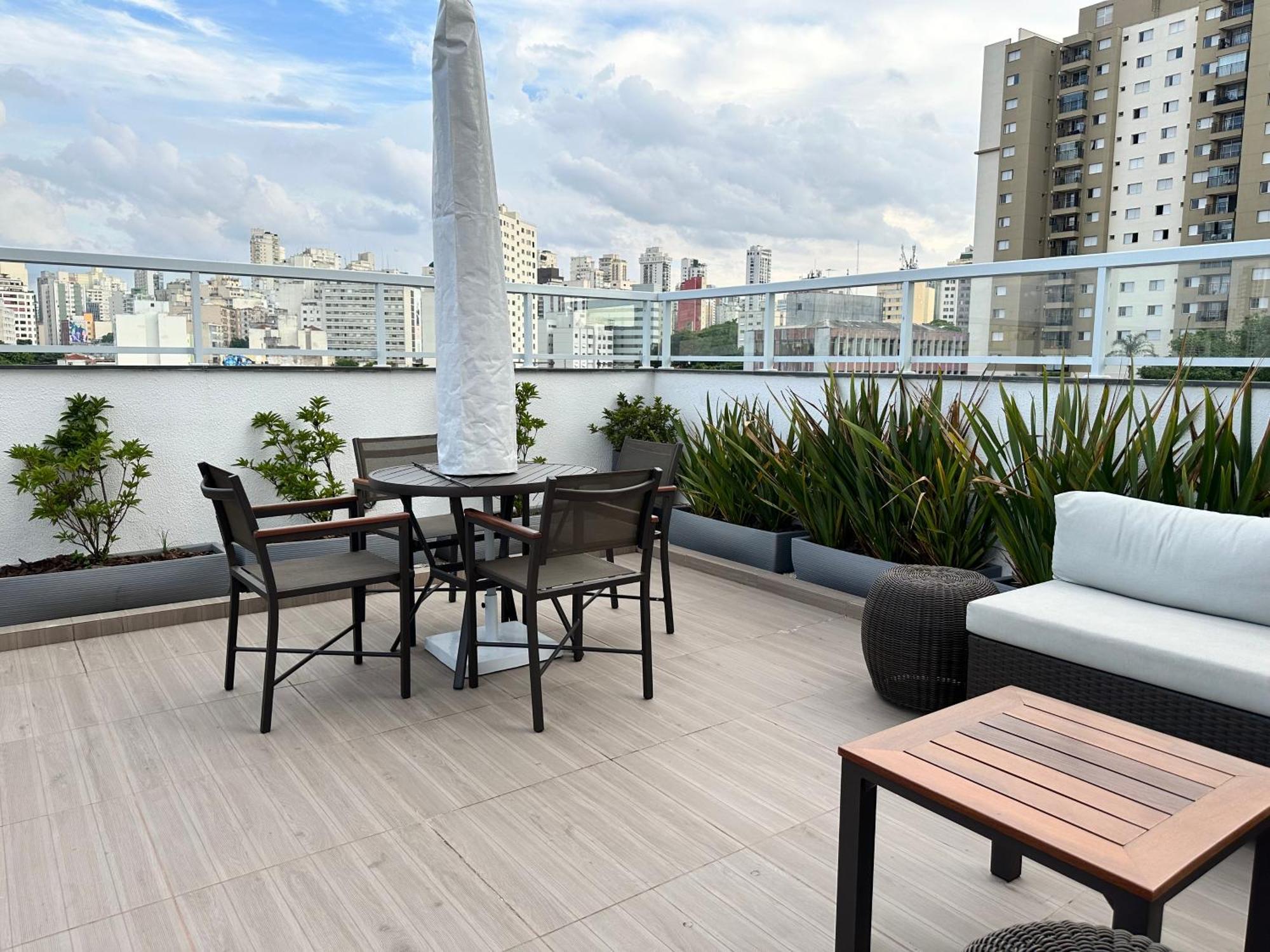 Apartment Decorado Com Sacada No Polo Cultural E Eventos Da De