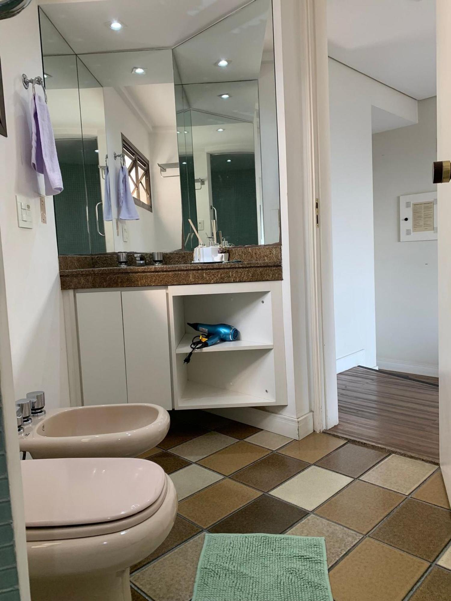 Flat Travel Paulista Wall Street | Delfhy