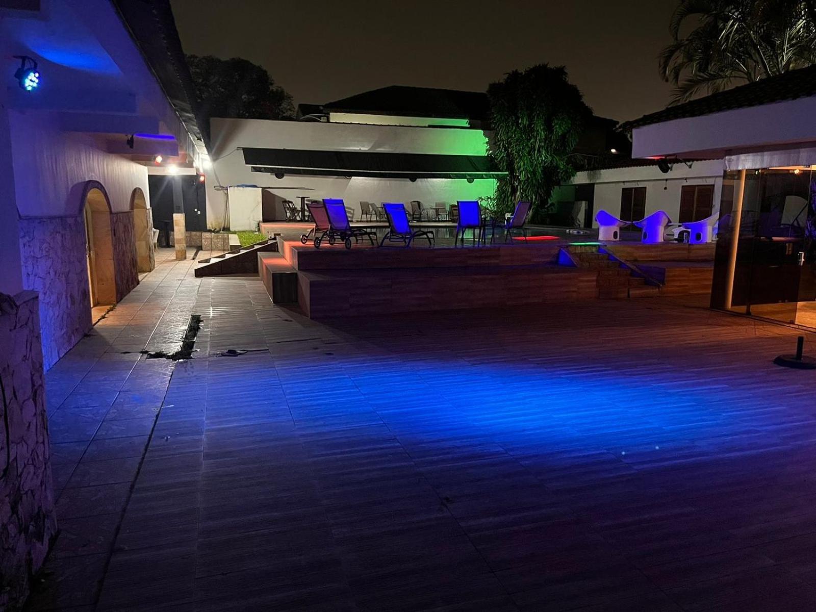 Holiday home Mansao Espetacular Com Piscina *