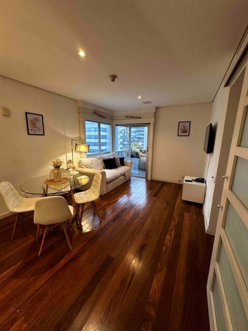 Apartemen Flat Vii - Apto Dentro Do - Rua Quintana