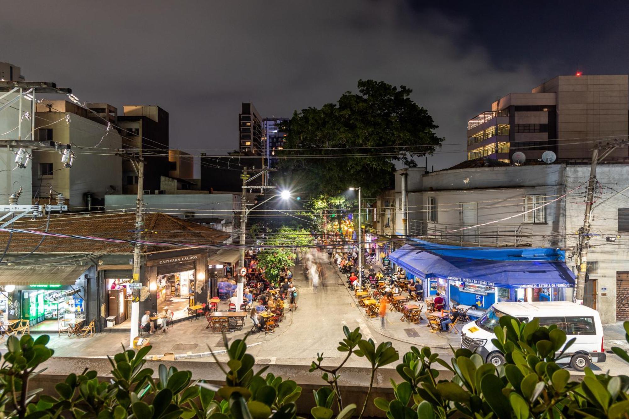 Oasis Urbano Faria Lima Apartment *
