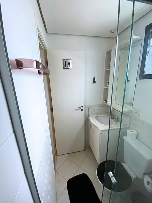 Completo Business Comfort Office,ar Condicionado Quente E Frio, Estacao De Trabalho, 7 Min Do Consulado Americano, Wifi 500mb