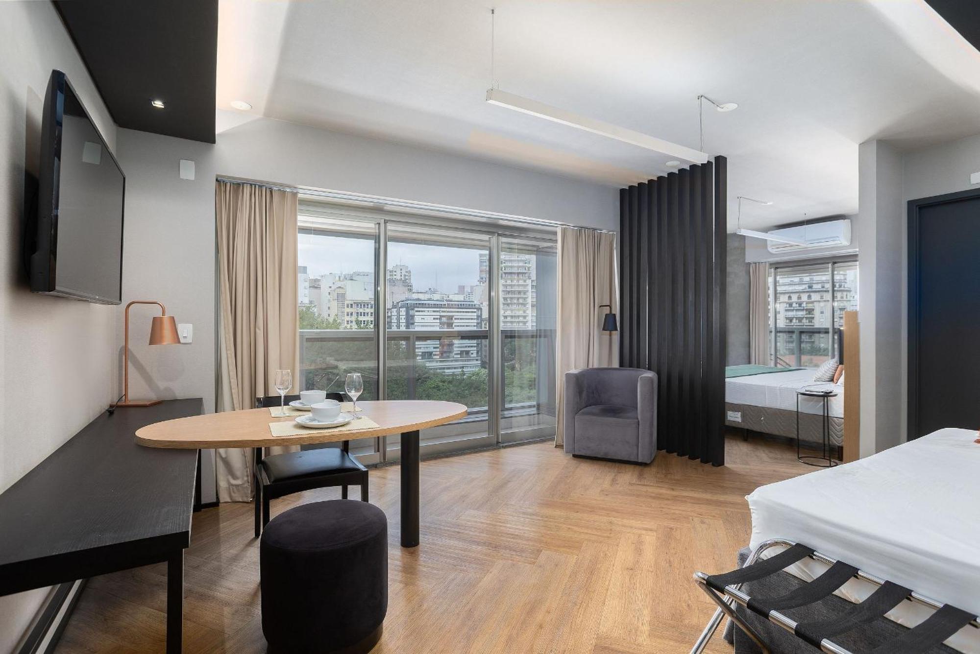 Apartment Setin Downtown Republica