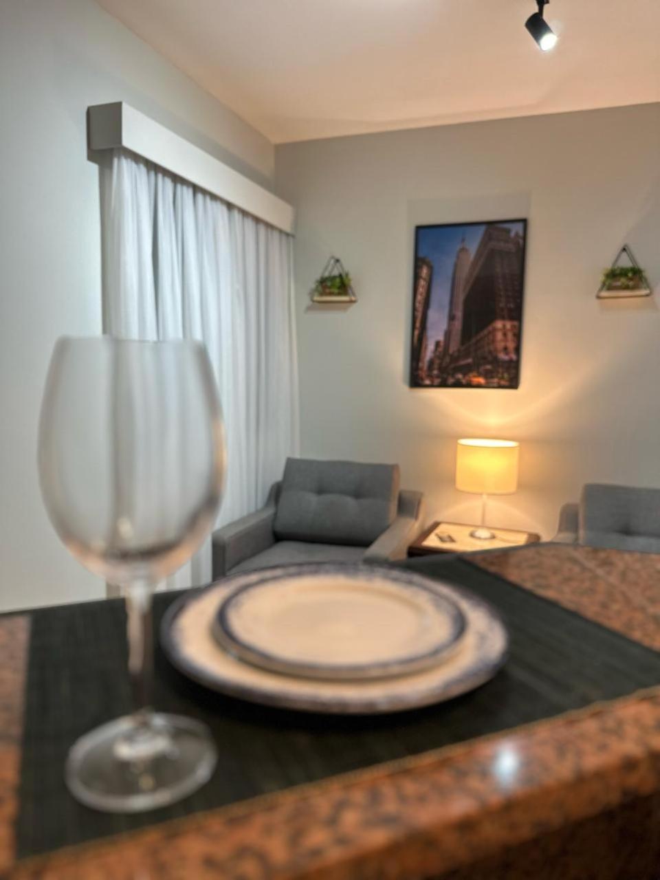 Flat Service E Sala E Garagem Apartment Sao Paulo