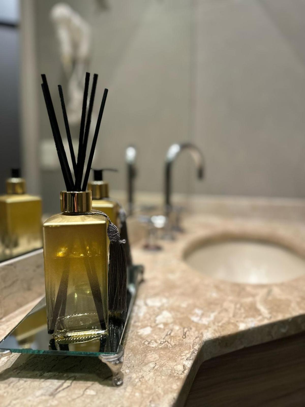 Apartment Flat Service E Sala E Garagem