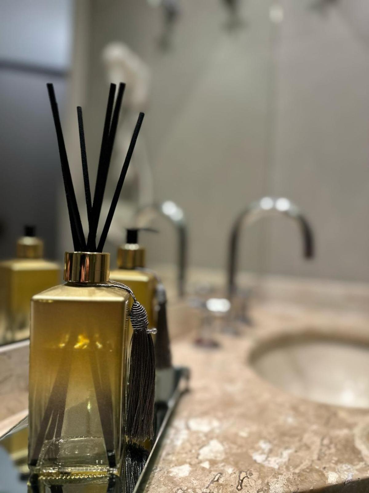 Apartment Flat Service E Sala E Garagem
