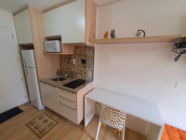 Apartemen Mensal Studio Prox Shopping Frei Caneca 103, 105, 203