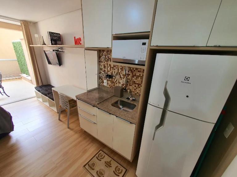 Mensal Studio Prox Shopping Frei Caneca 103, 105, 203 Apartemen