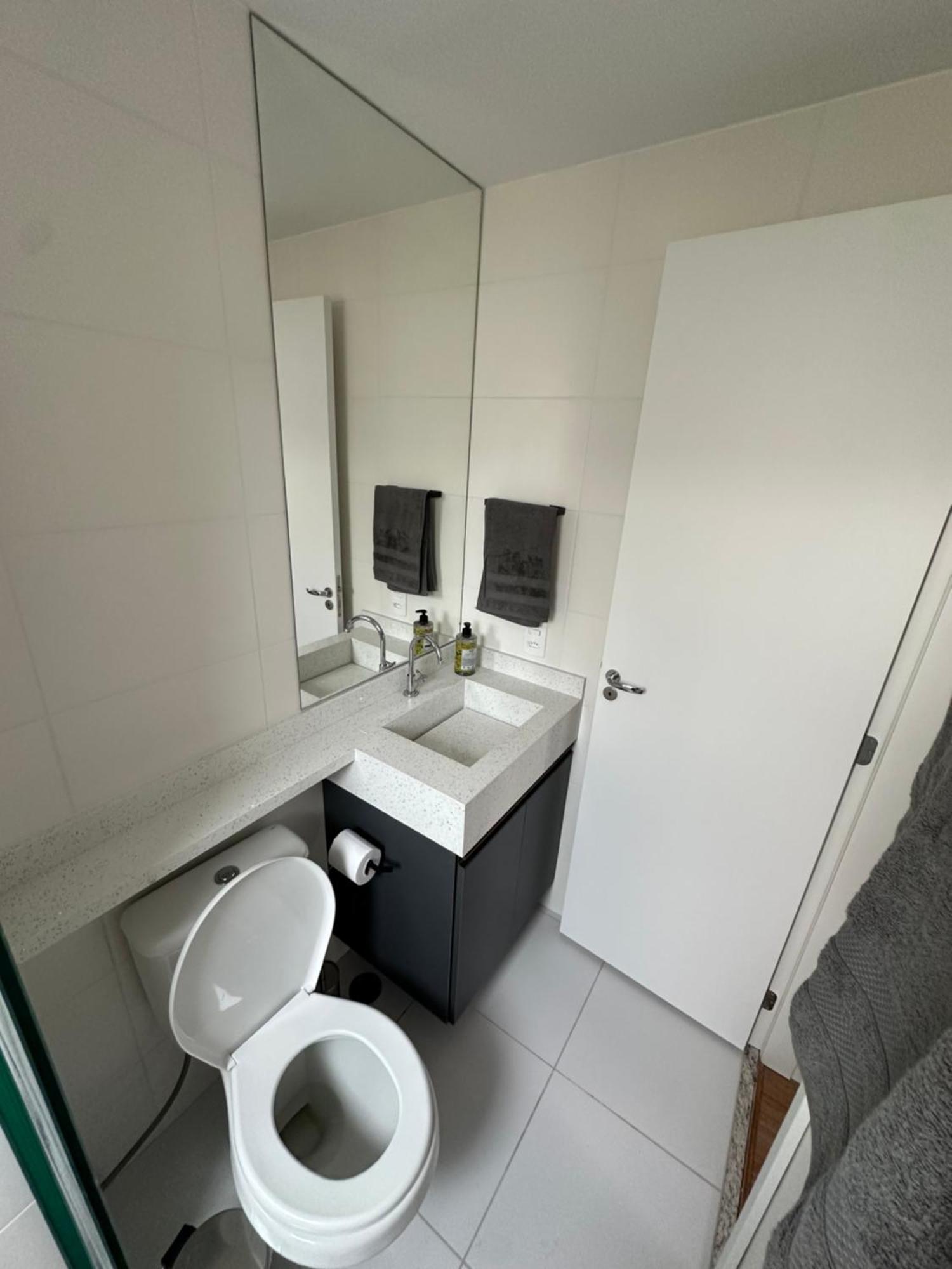 Apartamento Por Do Sol Desde Uma Rede Na Varanda Da Zona Sul