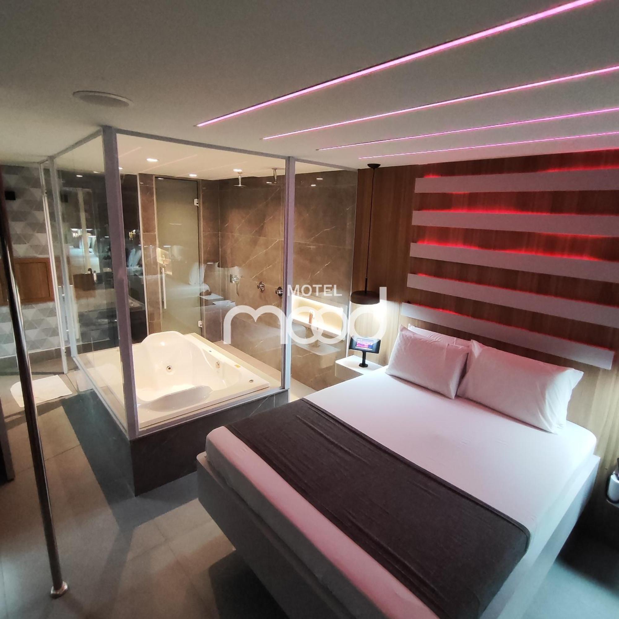 Mood Love hotel 5*