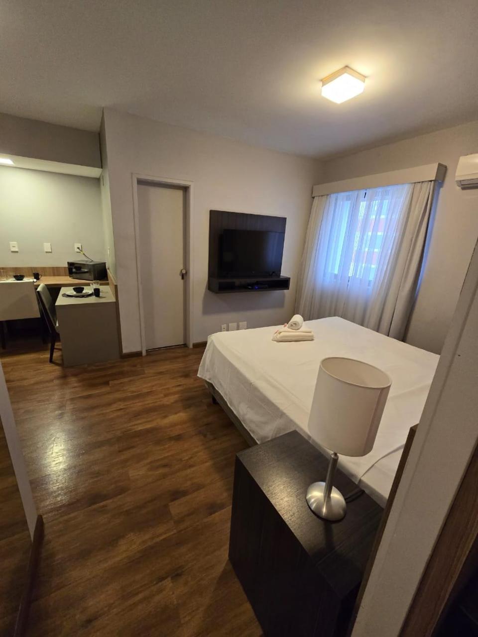La Paulista - Flat 806 - Service + Academia + Piscina + Prox. Paulista Apartment *