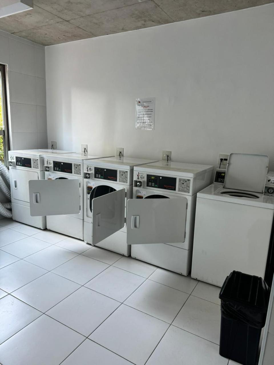 Apto 2 Quartos Prox Shop Morumbi E Consulado Americano *