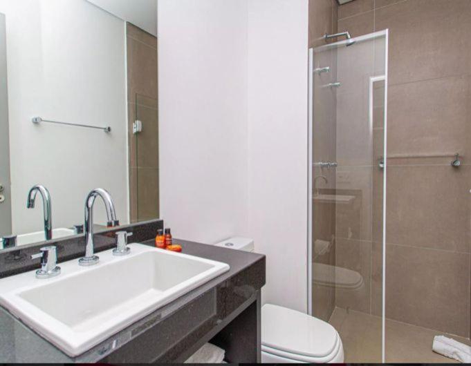 Apartemen Na Olimpia Prox Parque Ibirapuera Sao Paulo