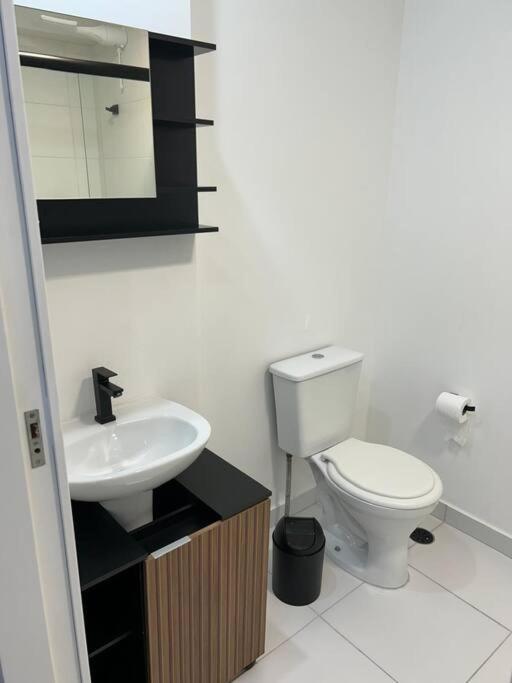 Apartemen Lindo Ao Lado Da Av Paulista *
